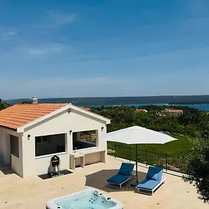 Lena, Nerezine, Mali Losinj Ferienhaus