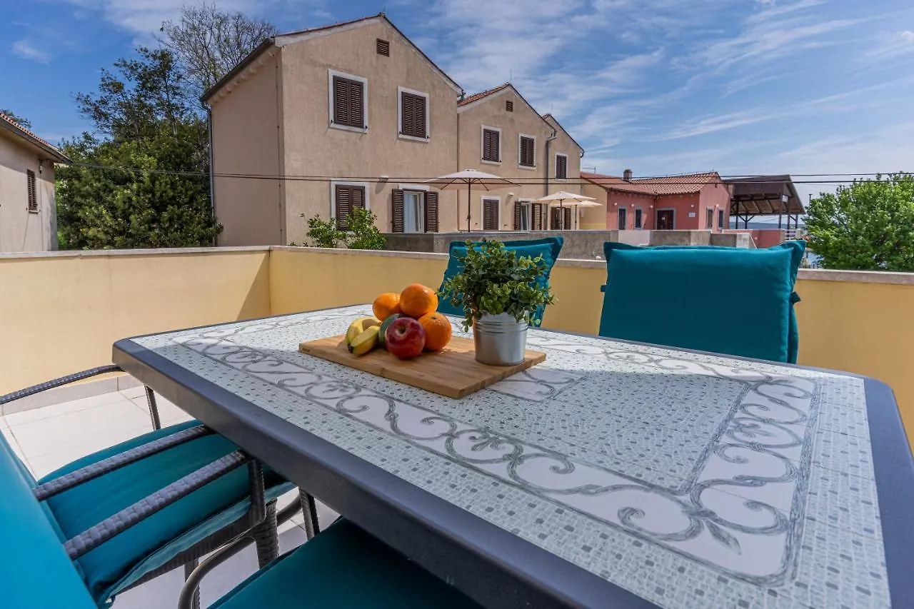 Apartments Dolac Nerezine Croatia